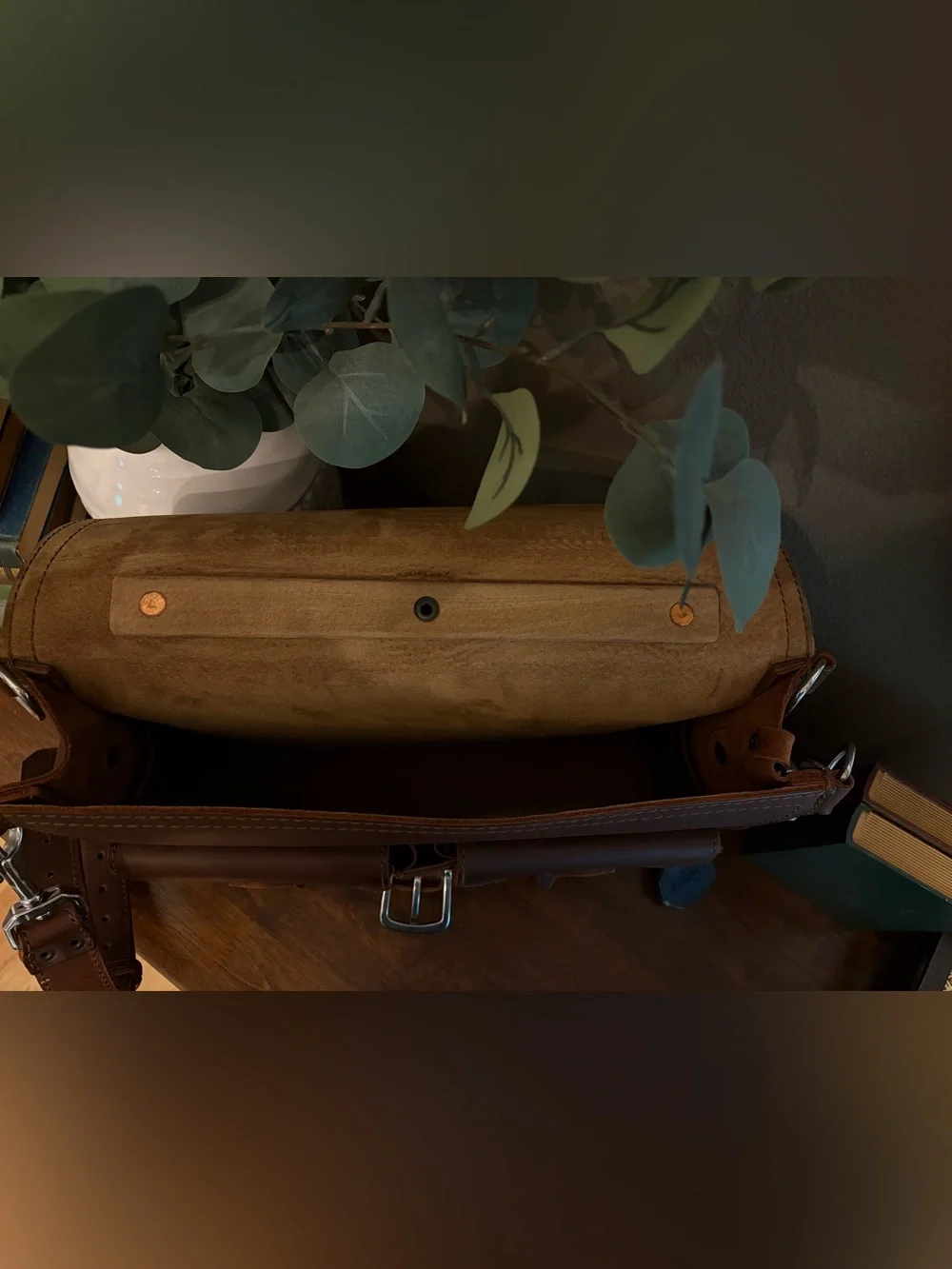 Saddleback Leather Pocket Briefcase Dark Coffee Brown Full Grain Messenger Bag